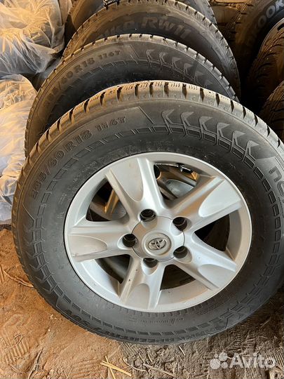 Диски с зимней резиной r18 Toyota Land Cruiser 200