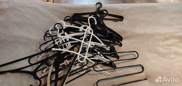 Вешалки плечики