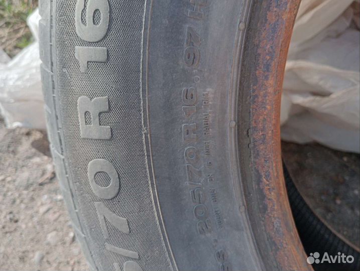 Continental ContiPremiumContact 2 205/70 R16