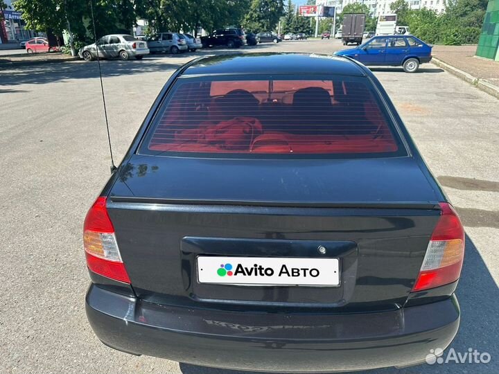 Hyundai Accent 1.5 AT, 2004, 250 000 км