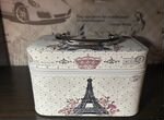 Косметичка чемоданчик (с рисунком Эйфелевой башни)