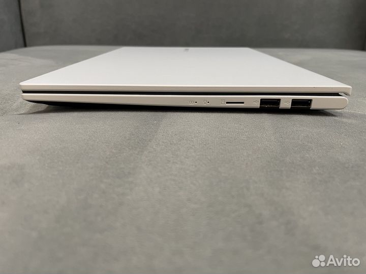 Ноутбук Asus vivobook 14