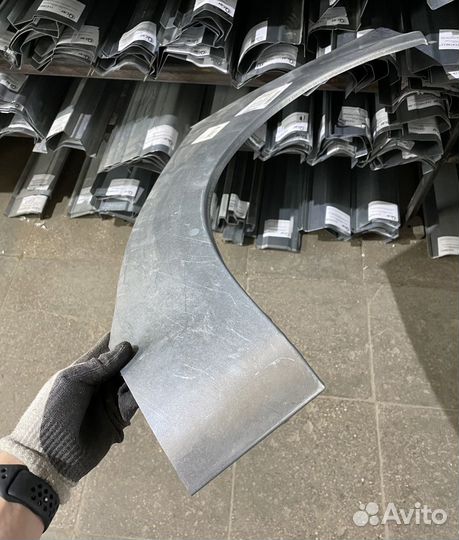 Арка левая Volkswagen Golf V купе (Klokkerholm)