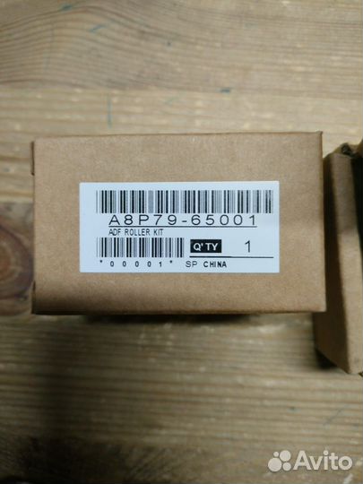 A8P79-65001 Набор роликов + торм. площ совм/ориг