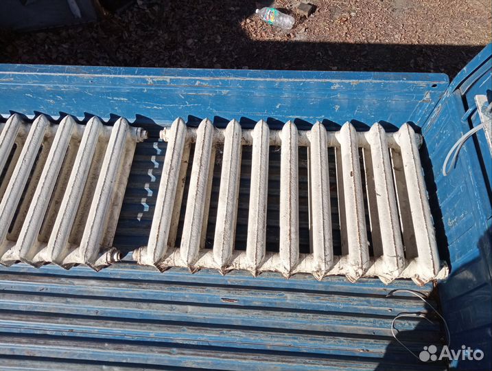 Батарея чугунная