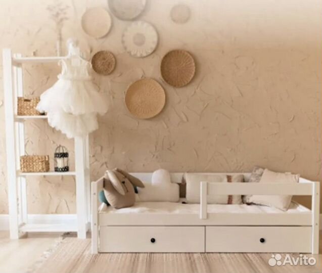 Детская кроватка 140х70