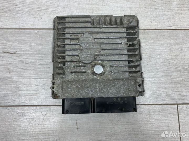 Эбу двс Volkswagen Golf хэтчбек cayb 2010