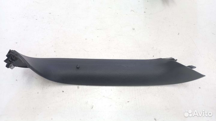 Обшивка крышки багажника левая Volkswagen Tiguan 2