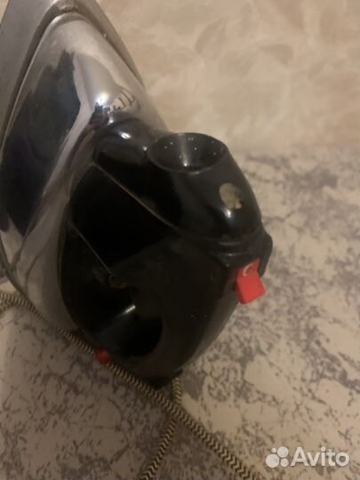 Утюг рабочий Ютия