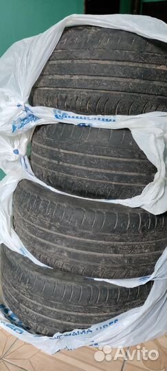 Bridgestone Turanza T001 225/55 R17