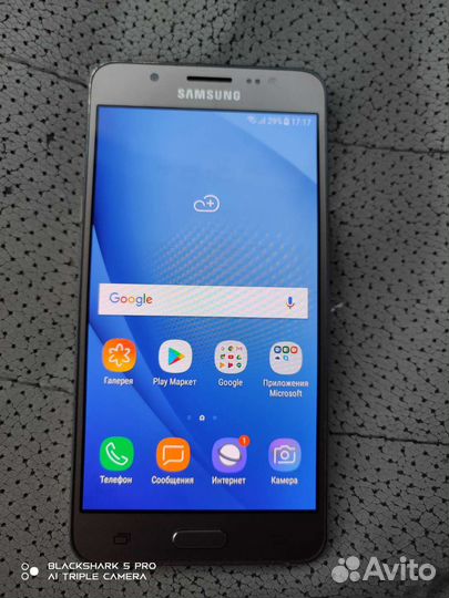 Samsung galaxy j5 2016