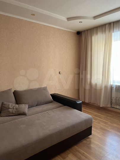 2-к. квартира, 53 м², 2/5 эт.