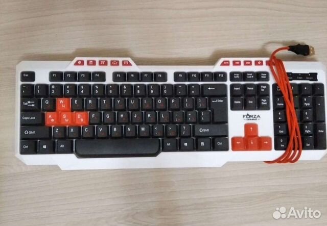 Игровая клавиатура с подсветкой