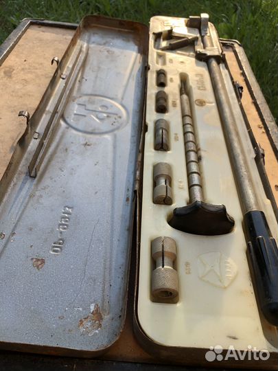 Инструмент для авто