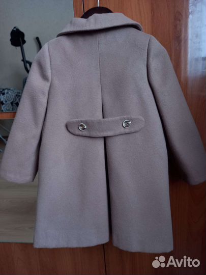 Пальто на девочку