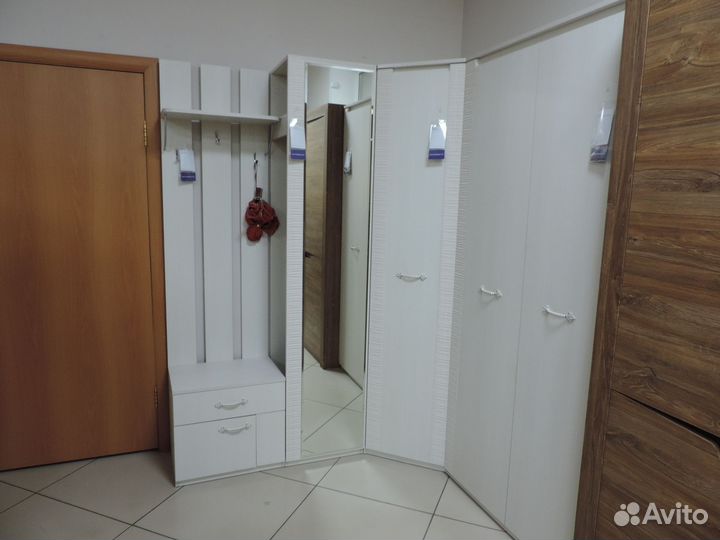 Прихожая мебель