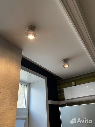 Светильник потолочный накладной