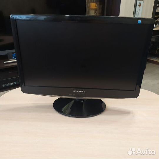Монитор Samsung 22 дюйма
