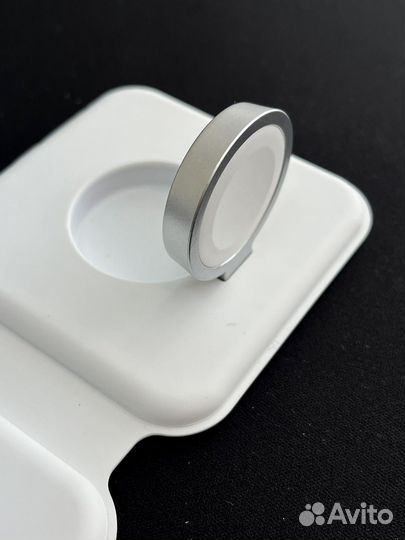 Беспроводная зарядка Apple 2в1