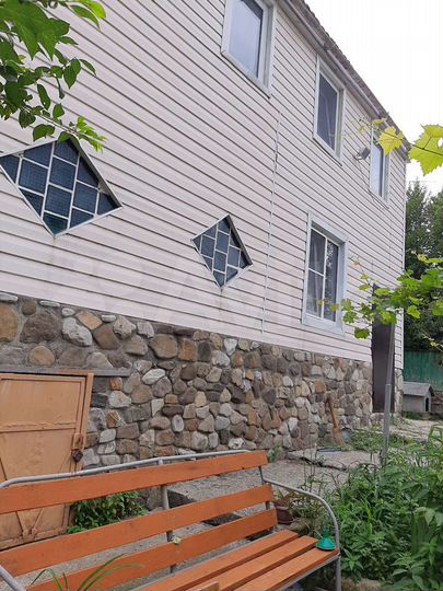 Дом 125 м² на участке 5 сот.