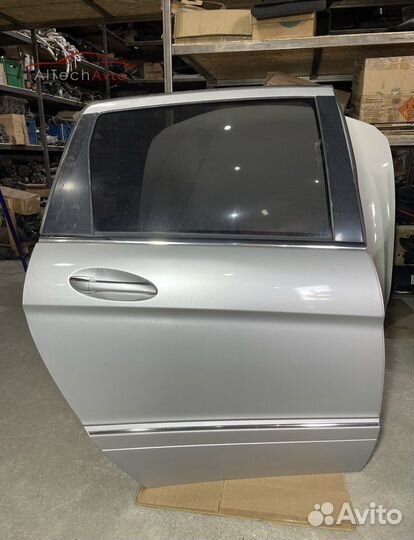 Дверь задняя правая Mercedes-Benz W245