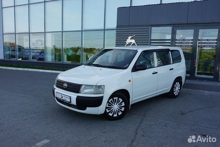 Toyota Probox 1.5 AT, 2003, 259 500 км