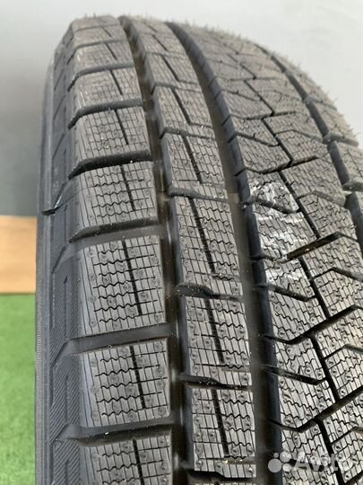 Formula Ice FR 175/65 R14 82T