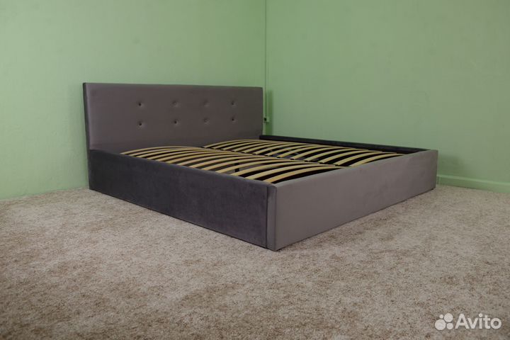 Кровать 200х200