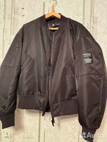 Бомбер gu undercover freedom noise