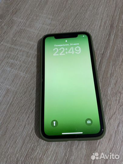 iPhone 11