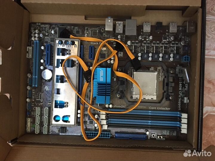 Материнская плата asus Express Gate