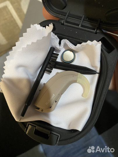 Слуховой аппарат новый