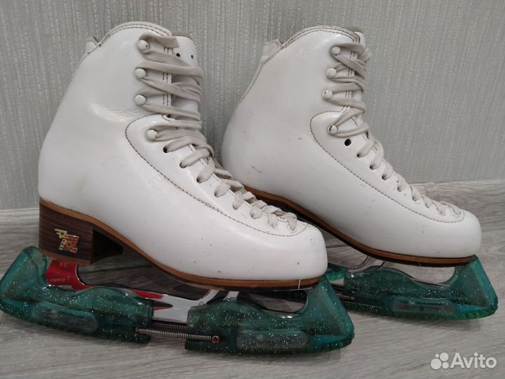 Фигурные коньки risport excellence