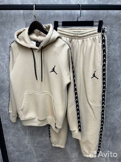 Спортивный костюм на флисе Jordan