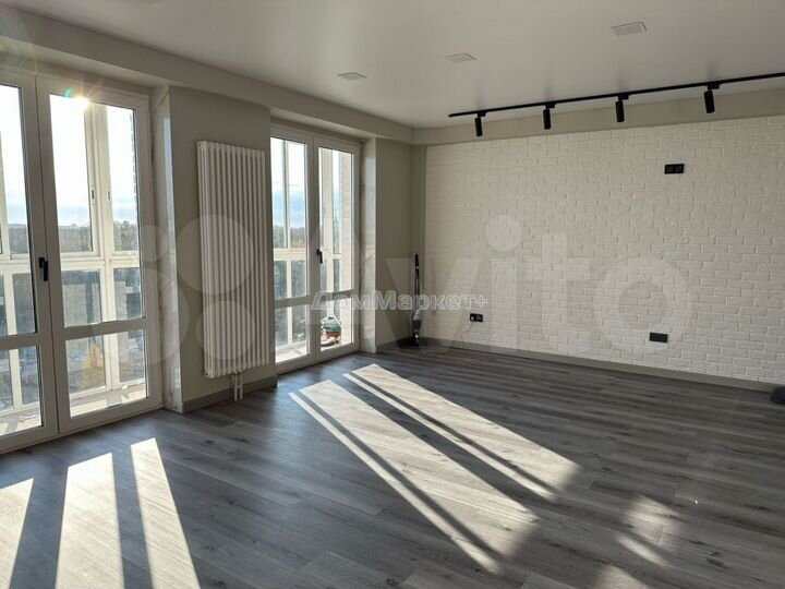 4-к. квартира, 86 м², 9/9 эт.