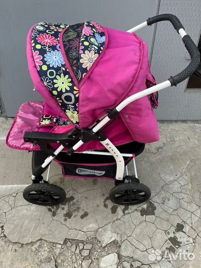 Коляска Melly