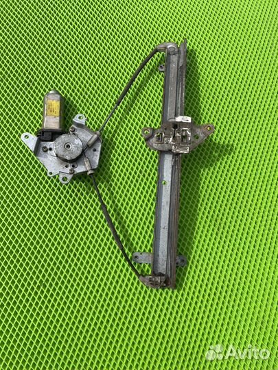 Альмера n15 передний левый стеклоподъемник