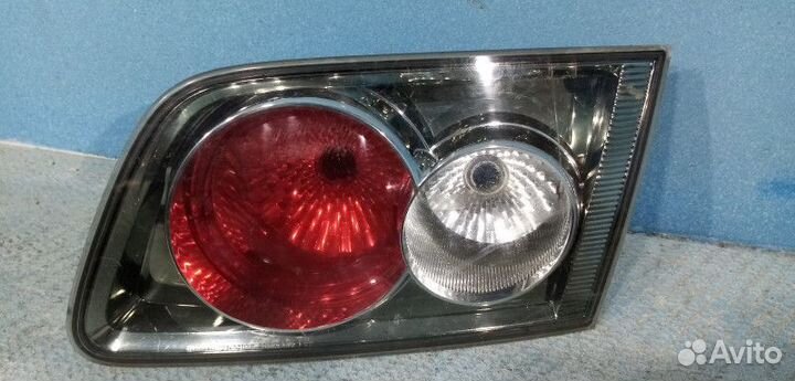 Фонарь задний внутренний правый Mazda Atenza 1 (CG