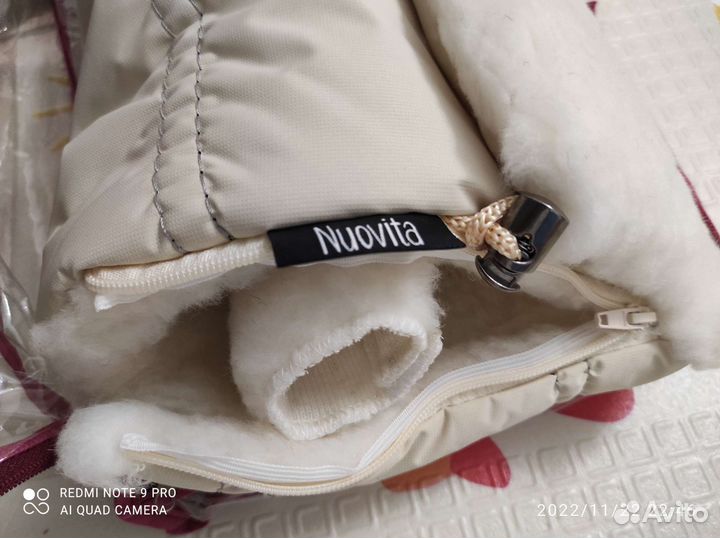 Муфта на овчине новая на коляску кремовая