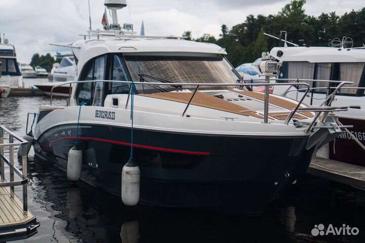 Beneteau Antares 9 OB