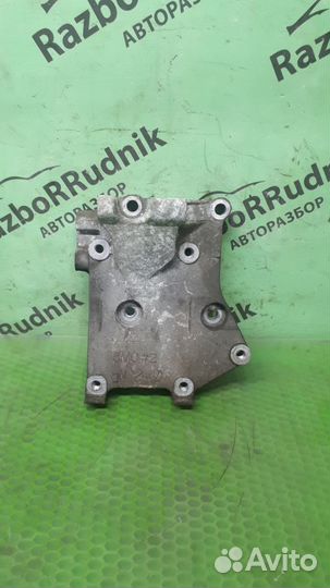 Кронштейн кондиционера Nissan AD (Y11) III (1999–2