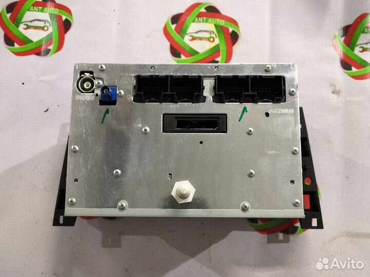 Cadillac SRX Штатная магнитола