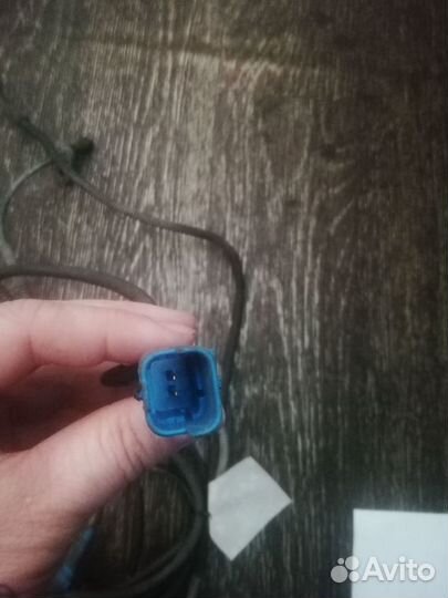 Датчик ABS Ситроен С5