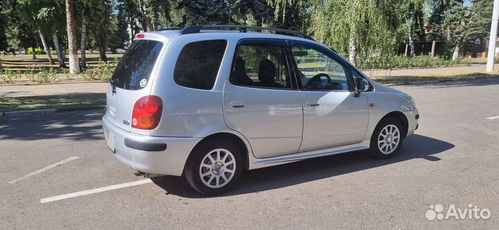 Toyota Corolla Spacio 1.6 AT, 1997, 133 252 км