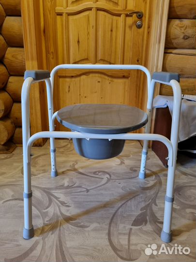 Санитарный стул-туалет медицинский Barry wc 100