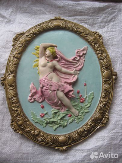 Панно на стену из гипса. Винтаж