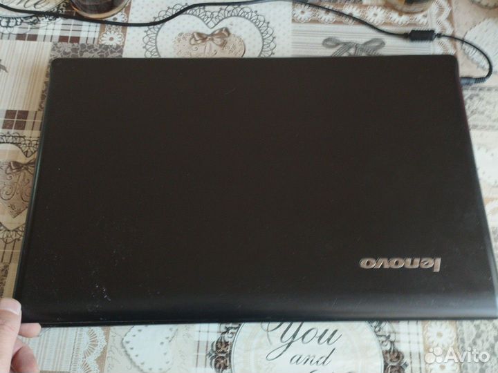 Ноутбук lenovo