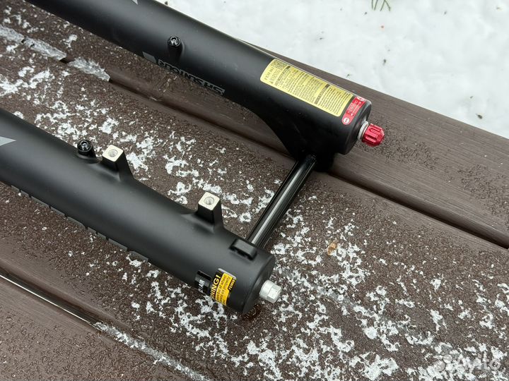 Вилка Suntour Durolux 38 RC2 29 180мм Boost