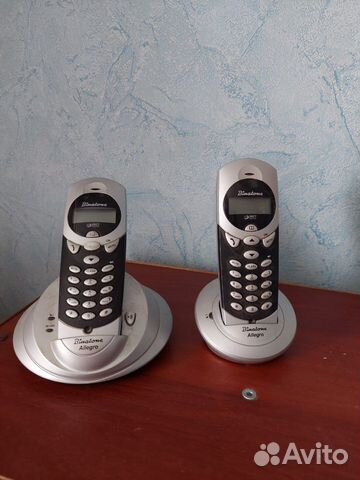 Телефон Binatone