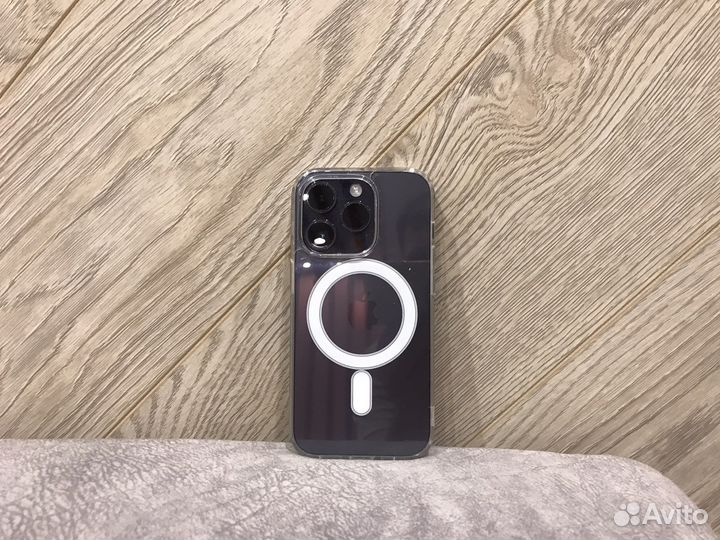 Чехол на iPhone 14 pro с magsafe